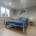 Gorgeous In With Wifi Ferienhaus