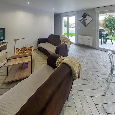 2 Bedroom Gorgeous In Carly