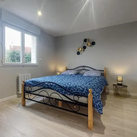2 Bedroom Gorgeous In בית נופש