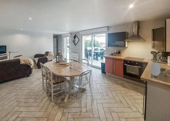 Cozy In With Kitchen 度假居 Carly